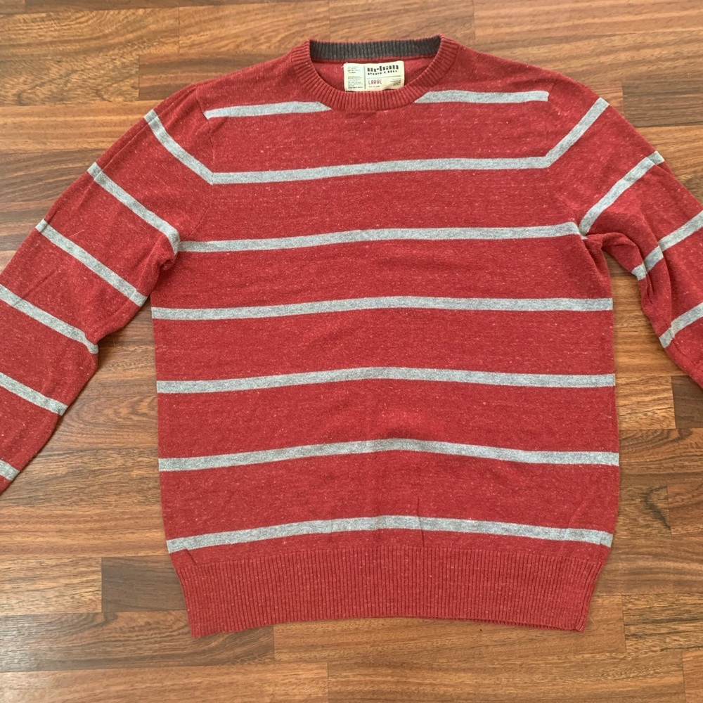 Urban Pipeline Striped Sweater Men’s Large Casual Long Sleeved